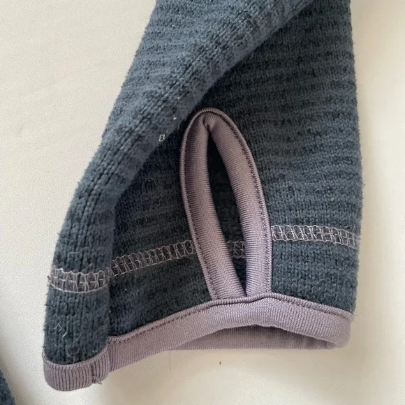 WeirdFish Blue Purple Pullover Quarter 1/4 Zip Sweater Performance Fleece S/M - Picture 9 of 12